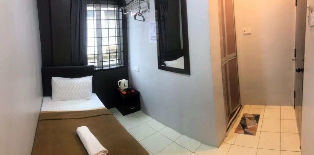 D Layaran Kuantan Lpt Exit 833 Hotel Exterior photo